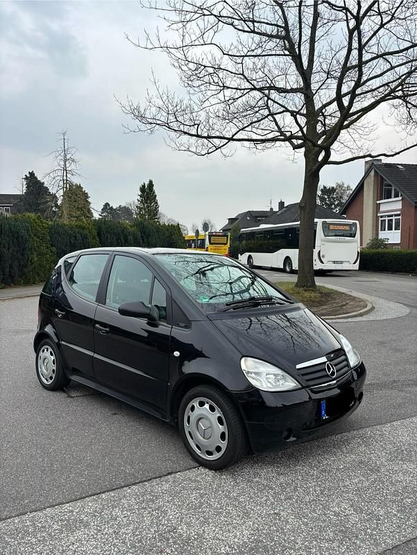 Gebraucht Mercedes A140 Avantgarde 82 PS (60 kW) 2000 Schwarz Kleinwagen