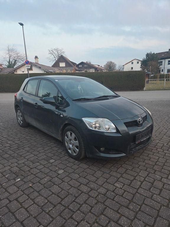 Gebraucht Toyota Auris Luna 124 PS (91 kW) 2007 Grün Kleinwagen