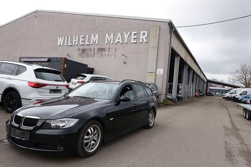 Gebraucht BMW 320 163 PS (119 kW) 2006 Schwarz Kombi