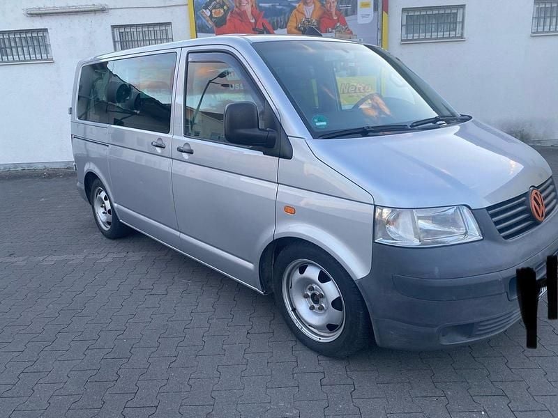 Gebraucht VW T5 131 PS (96 kW) 2005 Silber Van
