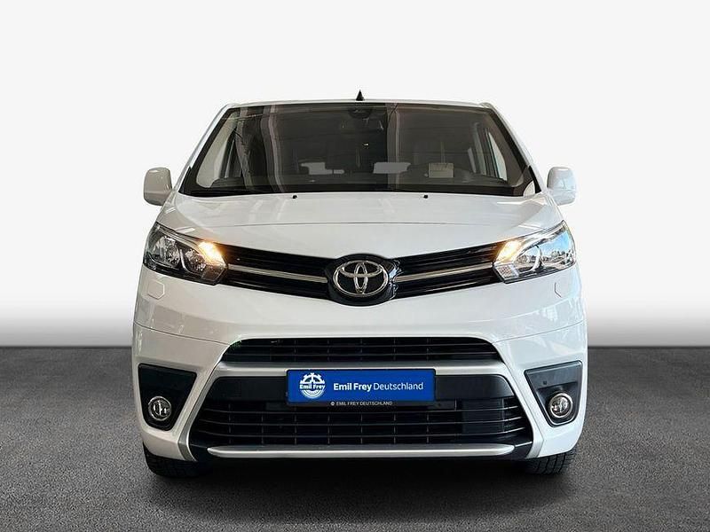 Gebraucht Toyota Proace 177 PS (130 kW) 2019 Weiß Van / Kleinbus