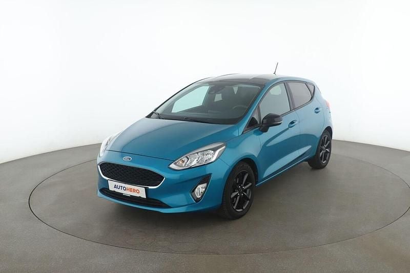 Blau Gebraucht 2017 Ford Fiesta Cool & Connect Limousine | 9.980 € (Guter Preis) - Bild 1/3