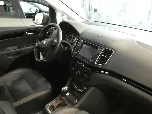 Gebraucht Seat Alhambra FR-Line 150 PS (110 kW) 2020 Rot Van / Kleinbus