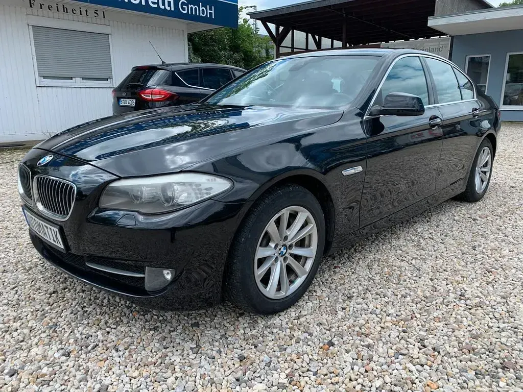 Gebraucht BMW 530 258 PS (189 kW) 2013 Schwarz Limousine