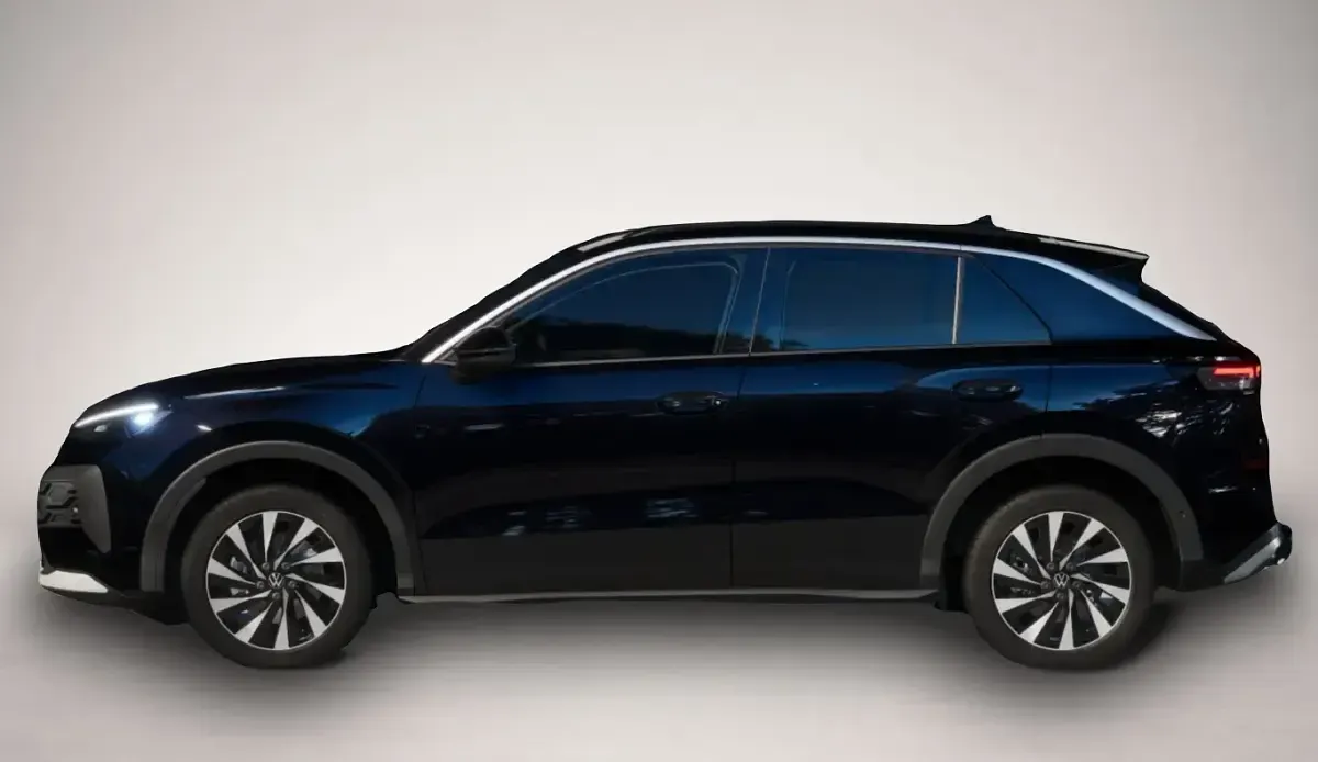 Neu VW T-Roc 150 PS (110 kW) 2026 Schwarz SUV