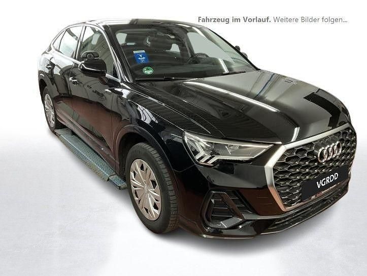 Gebraucht Audi Q3 Sportback Performance 150 PS (110 kW) 2023 Mythosschwarz metallic SUV