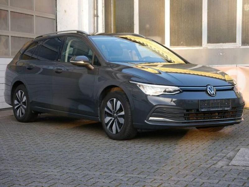 Gebraucht VW Golf VIII Move 125 PS (91 kW) 2023 Grau Kombi