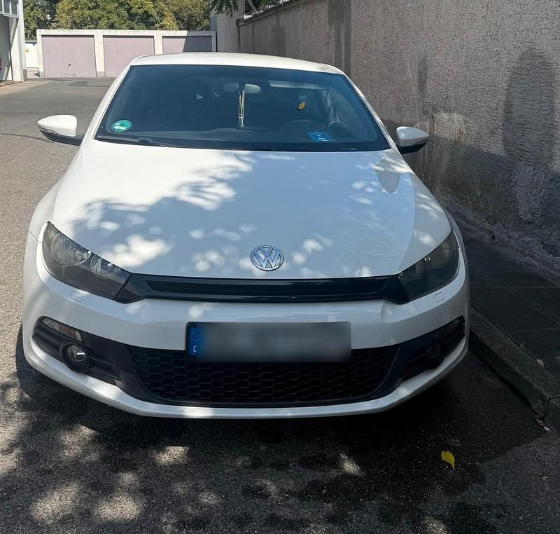 Weiß Gebraucht 2009 VW Scirocco Coupé | 6.000 € (Fairer Preis) - Bild 1/4