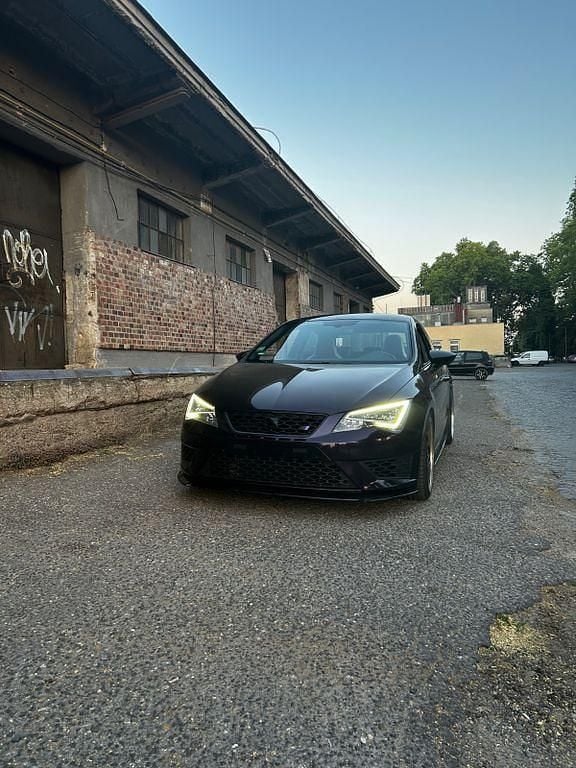 Gebraucht Seat Leon SC Cupra 290 290 PS (213 kW) 2016 Violet Kleinwagen