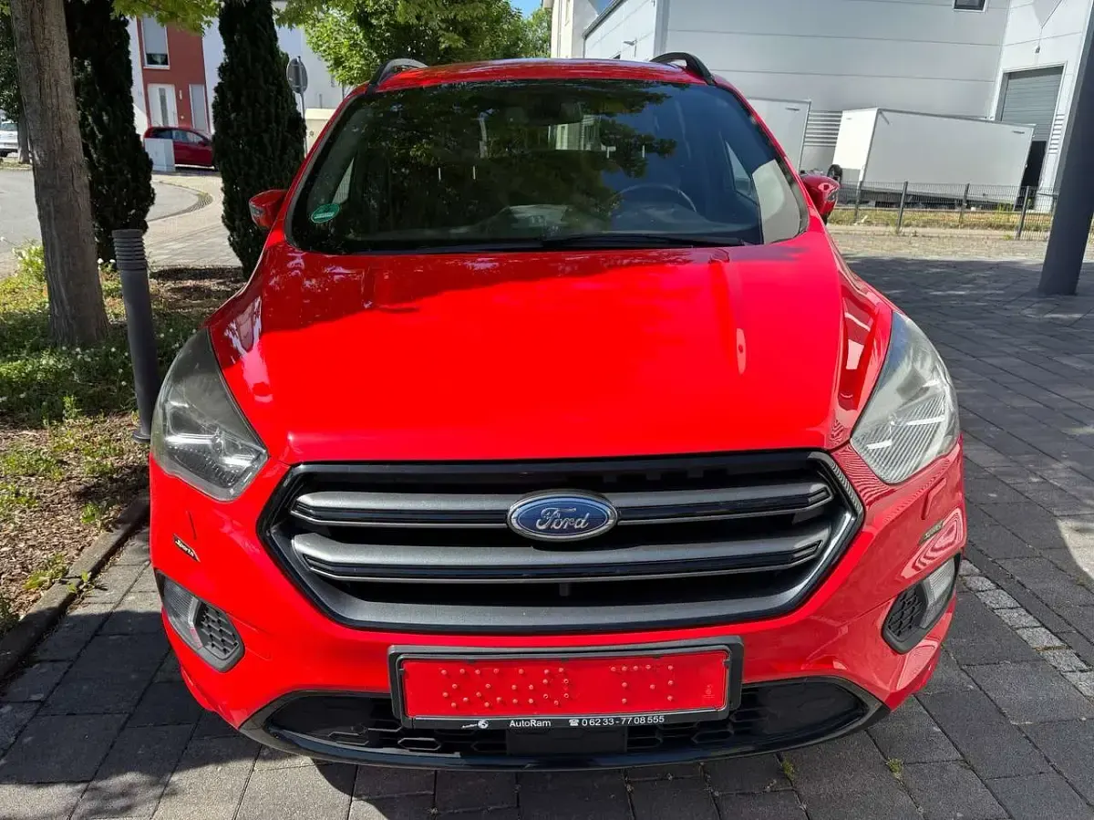 Gebraucht Ford Kuga ST-Line 120 PS (88 kW) 2018 Racerot SUV