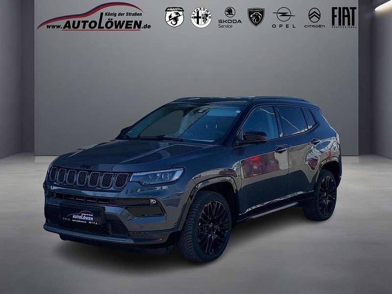 Grau Gebraucht 2023 Jeep Compass SUV | 25.749 € (Guter Preis) - Bild 1/4