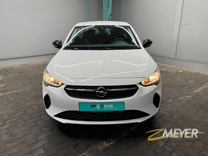 Używany Opel Corsa-e Edition 100 kW (136 KM) 2022 Biały Hatchback