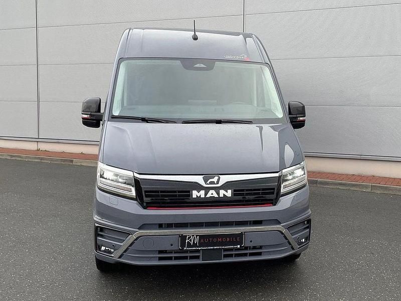 Neu MAN TGE 205 PS (150 kW) 2026 Grau Van