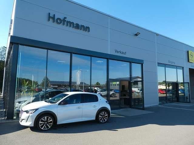 Weiß Gebraucht 2021 Peugeot e-208 GTi Kleinwagen | 15.950 € (Fairer Preis) - Bild 1/4