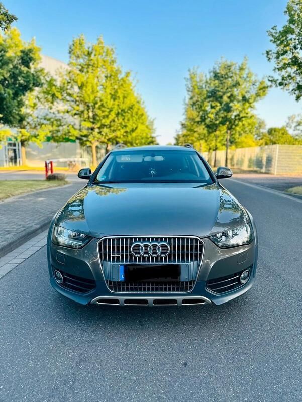 Grau Gebraucht 2014 Audi A4 Allroad Sport Kombi | 12.000 € (Fairer Preis) - Bild 1/4