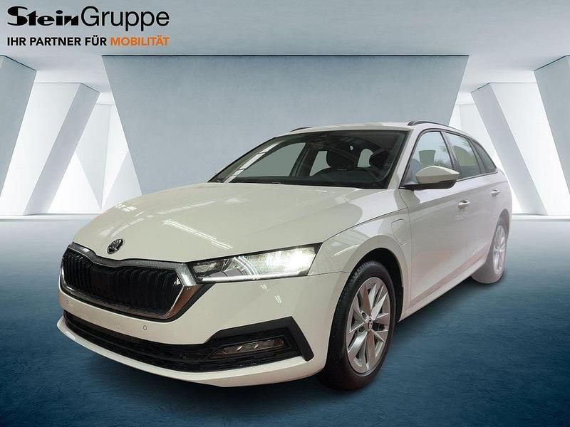 Weiß Gebraucht 2022 Skoda Octavia Ambition Kombi | 22.860 € (Guter Preis) - Bild 1/4