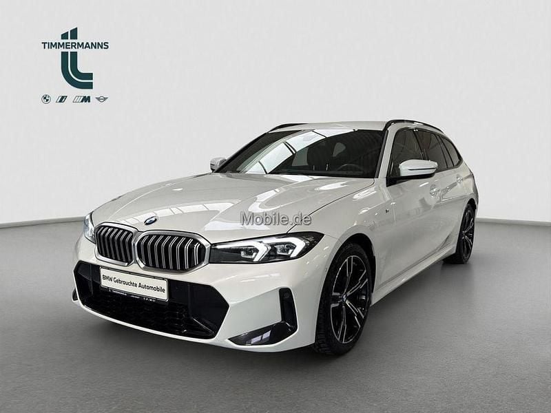 Weiß Gebraucht 2025 BMW 318 M Sport Kombi | 36.980 € (Guter Preis) - Bild 1/4