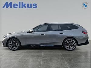 Gebraucht BMW 540 286 PS (210 kW) 2026 Grau (oxidgrau metallic) Kombi