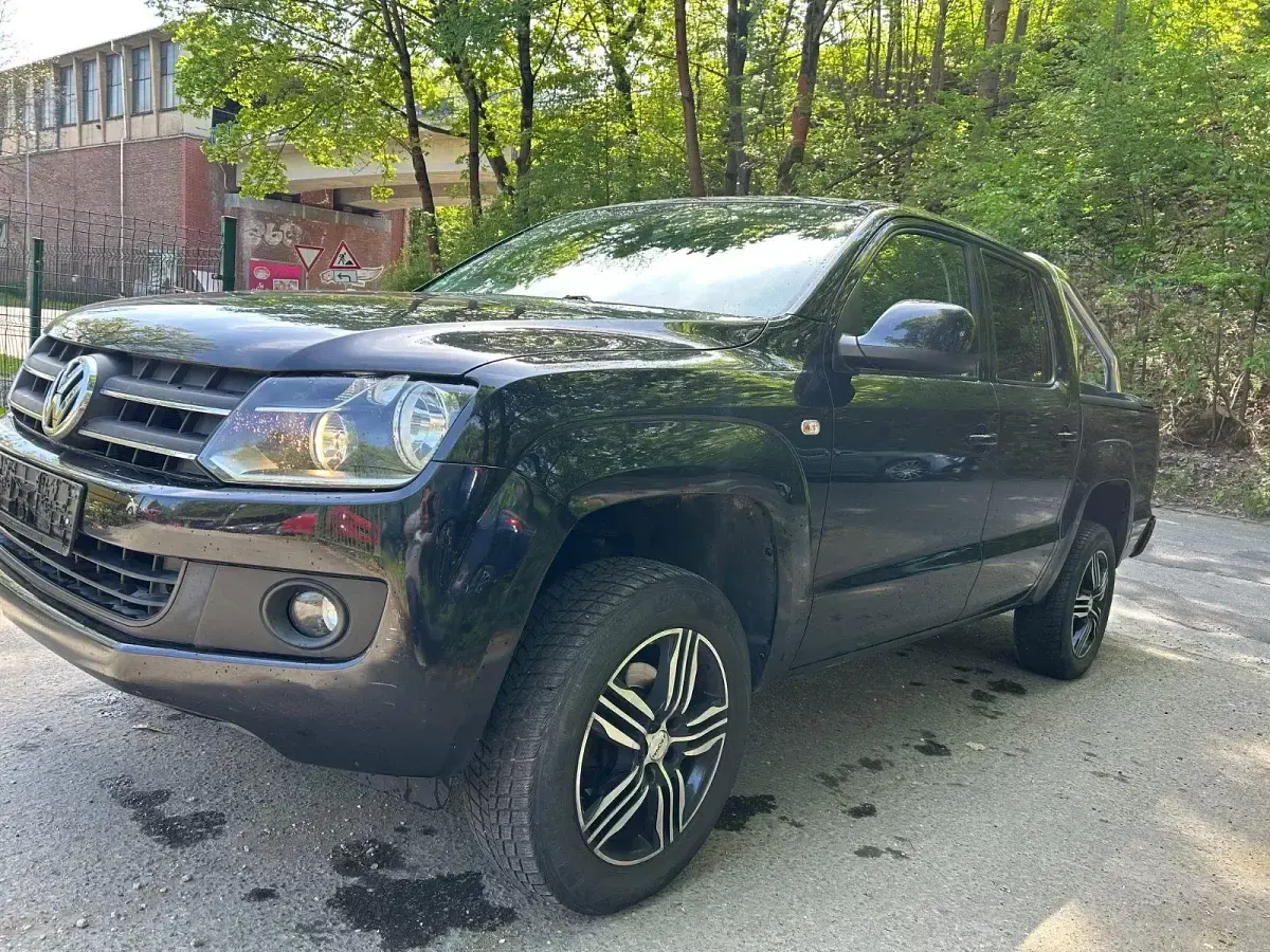 Gebraucht VW Amarok Trendline 163 PS (119 kW) 2012 Pickup