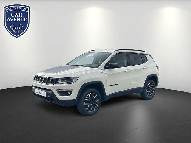 Weiß (weiß) Gebraucht 2020 Jeep Compass Trailhawk SUV | 18.790 € (Fairer Preis) - Bild 1/4