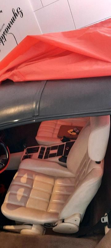 Gebraucht Ferrari 328 271 PS (199 kW) 1986 Rot Cabrio