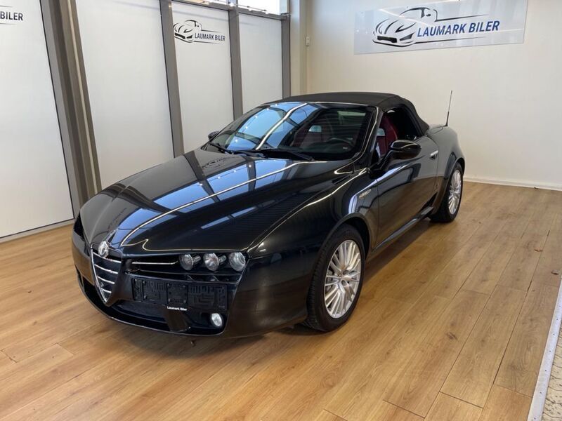 Schwarz Gebraucht 2010 Alfa Romeo Spider Cabrio | 14.500 € - Bild 1/4