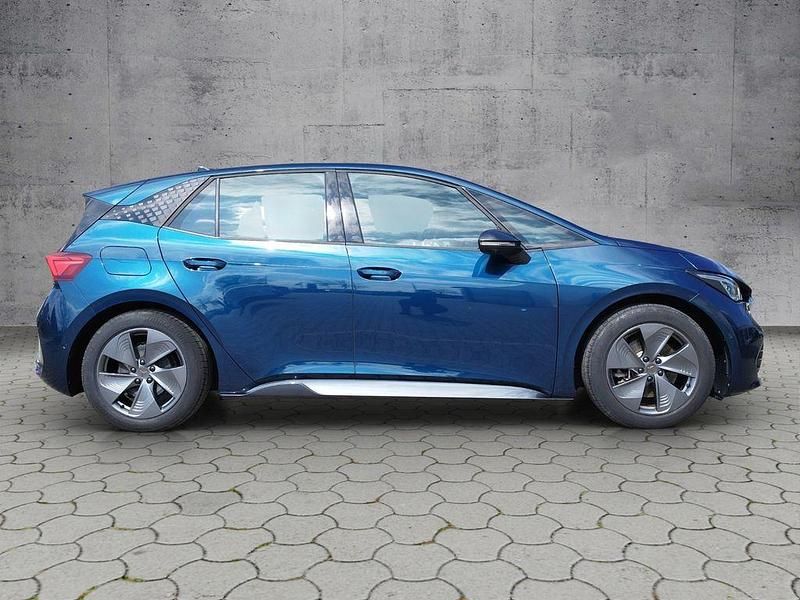 Second-hand Cupra Born 150 kW (204 CP) 2022 Albastru Hatchback