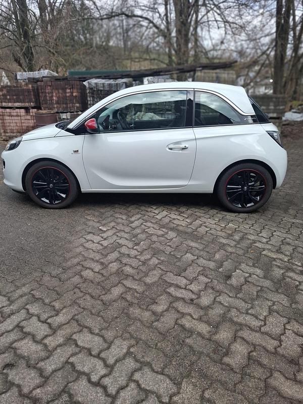 Gebraucht Opel Adam 69 PS (50 kW) 2013 Weiß Kleinwagen