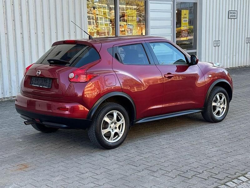 Gebraucht Nissan Juke Acenta 117 PS (86 kW) 2010 Rot SUV