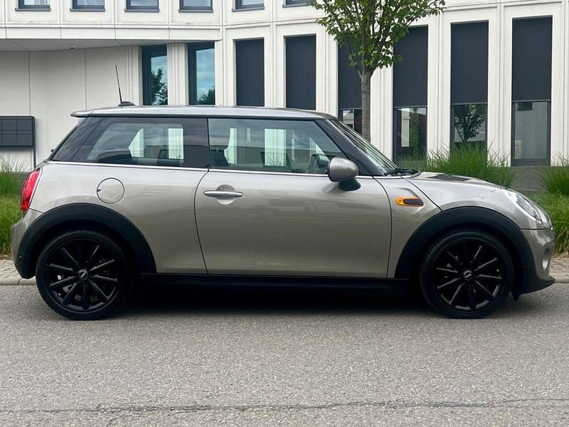 Gebraucht Mini ONE 102 PS (75 kW) 2018 Grau Kleinwagen