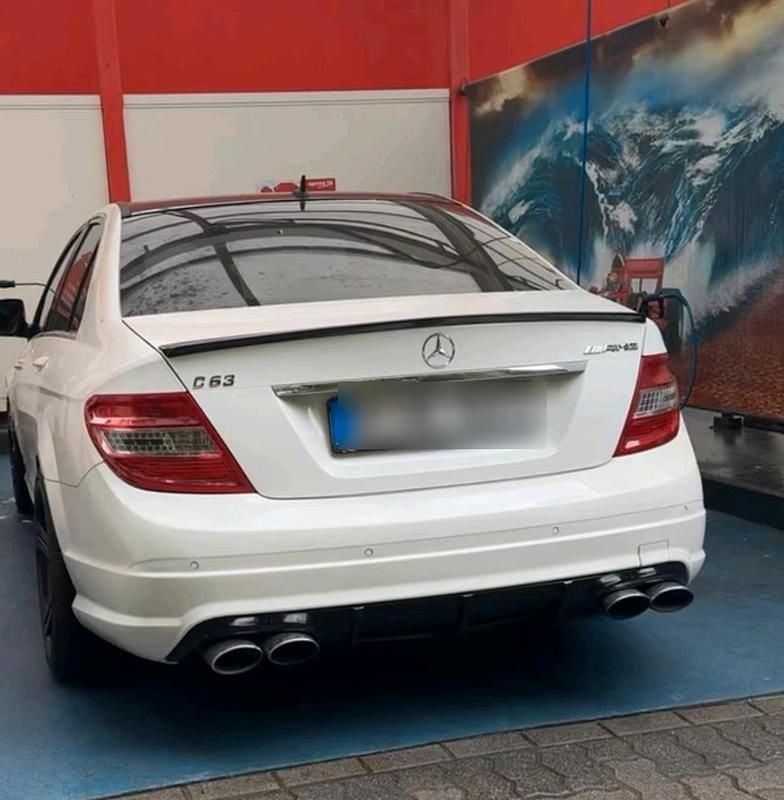 Weiß Gebraucht 2008 Mercedes C280 Limousine | 8.700 € (Fairer Preis) - Bild 1/4