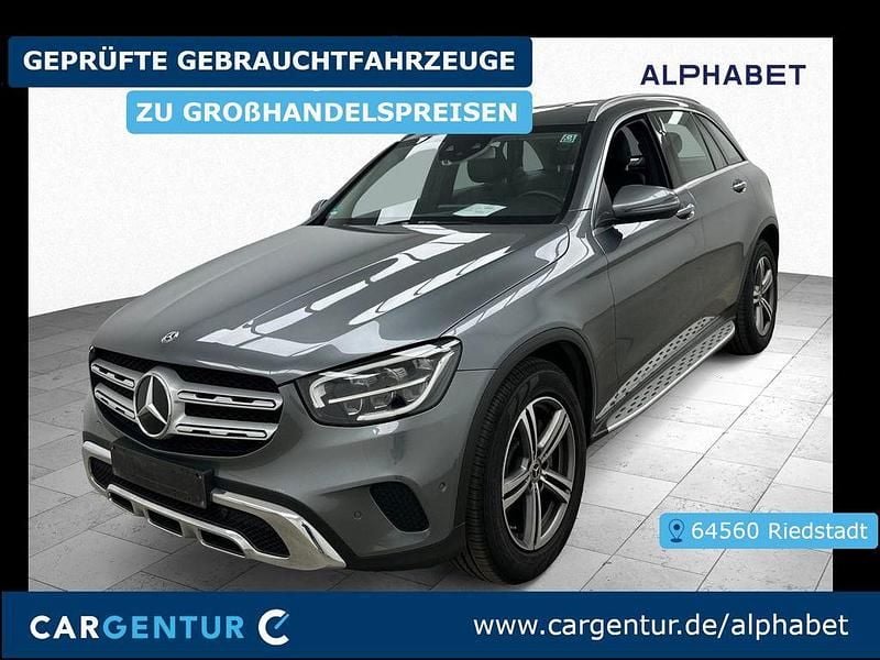 Selenitgrau Gebraucht 2020 Mercedes GLC220 SUV | 27.507 € (Superpreis) - Bild 1/2