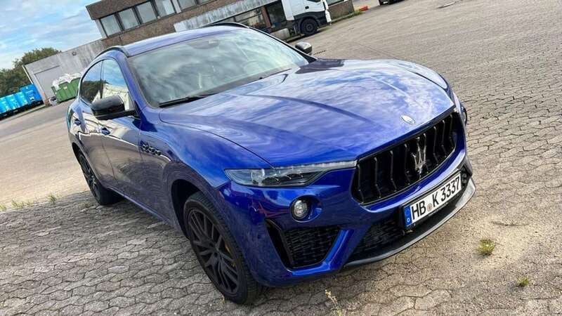 Blau Gebraucht 2021 Maserati Quattroporte Limousine | 63.500 € (Fairer Preis) - Bild 1/4