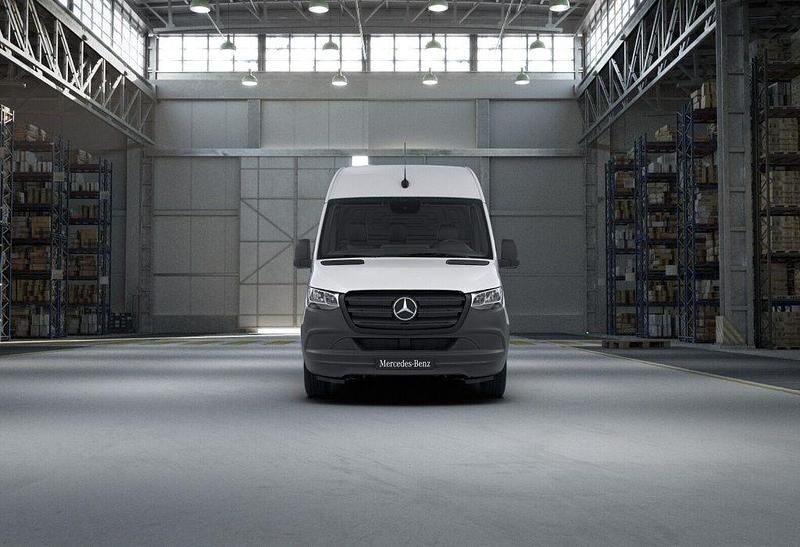 Gebraucht Mercedes Sprinter 163 PS (119 kW) 2021 Arktikweiß Van