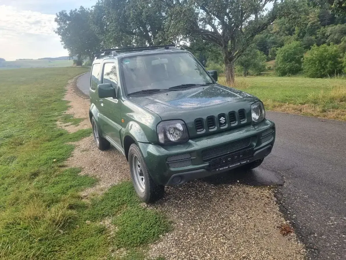 Gebraucht Suzuki Jimny Ranger 86 PS (63 kW) 2011 Grün SUV