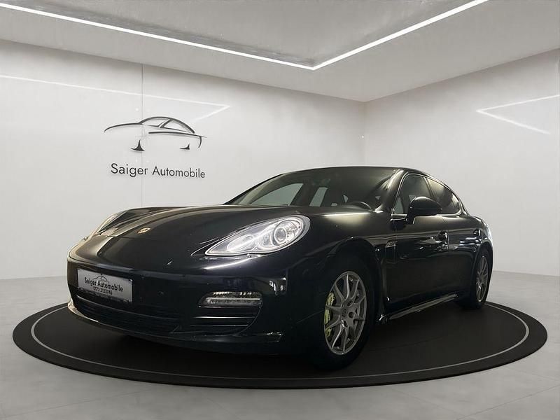 Schwarz Gebraucht 2012 Porsche Panamera 4 Limousine | 17.490 € - Bild 1/4