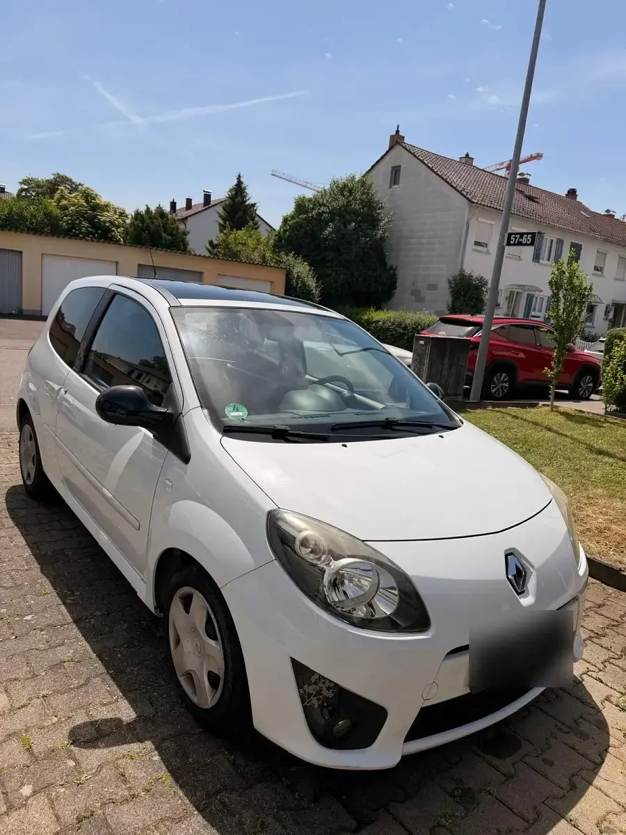 Gebraucht Renault Twingo Night&Day 75 PS (55 kW) 2009 Weiß Kleinwagen