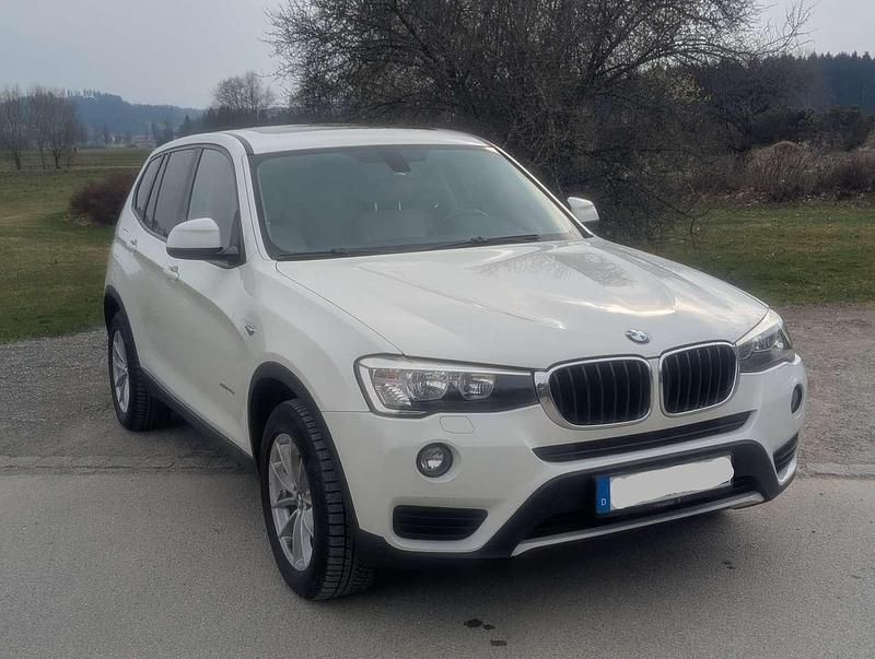 Gebraucht BMW X3 190 PS (139 kW) 2015 Weiß SUV