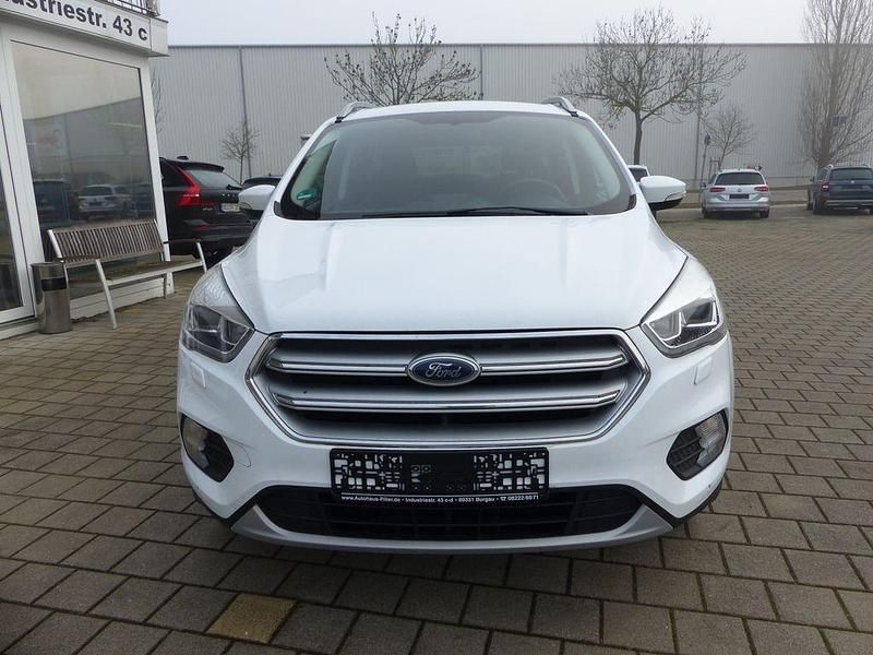 Gebraucht Ford Kuga Cool & Connect 150 PS (110 kW) 2019 Weiß SUV