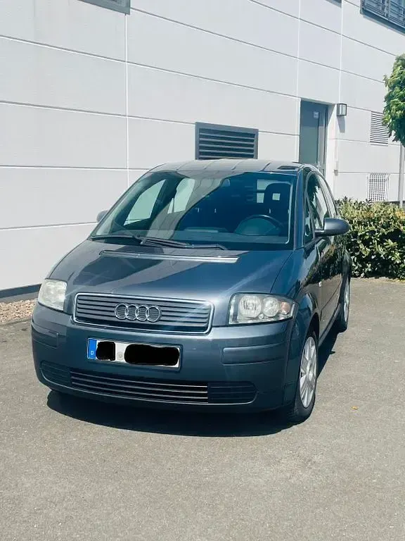 Occasion Audi A2 75 ch (55 kW) 2004 Gris Citadine