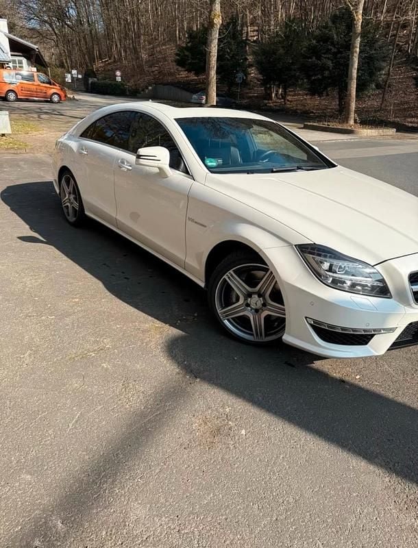 Gebraucht Mercedes CLS63 AMG AMG 410 PS (301 kW) 2015 Weiß Coupé