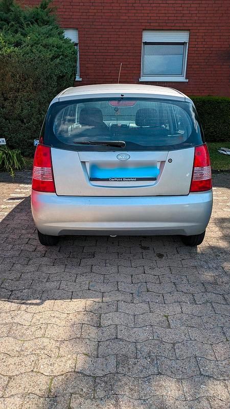 Gebraucht Kia Picanto 48 PS (35 kW) 2004 Silber Kleinwagen