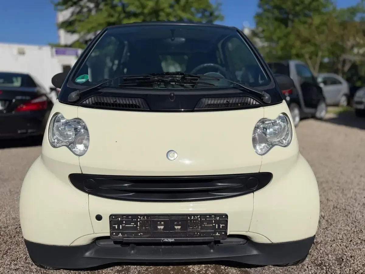 Używany Smart ForTwo Coupé 50 KM (36 kW) 2006 Biały Coupe