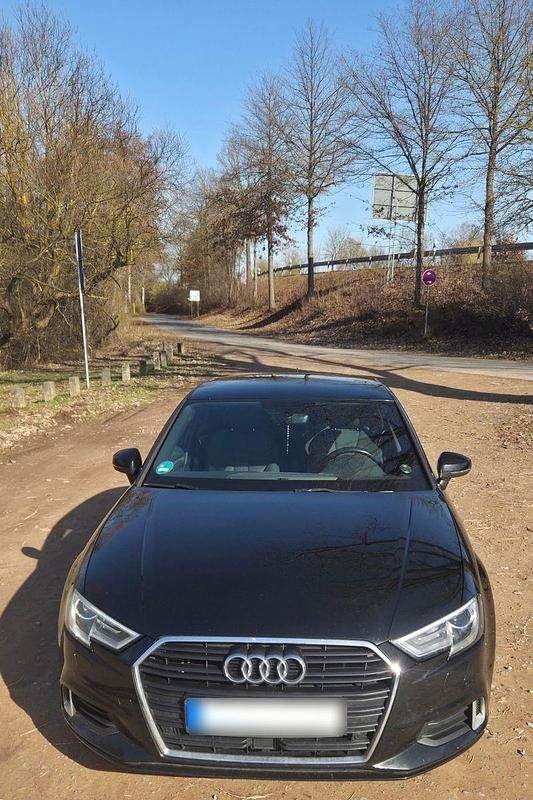 Gebraucht Audi A3 Design 150 PS (110 kW) 2019 Schwarz Limousine