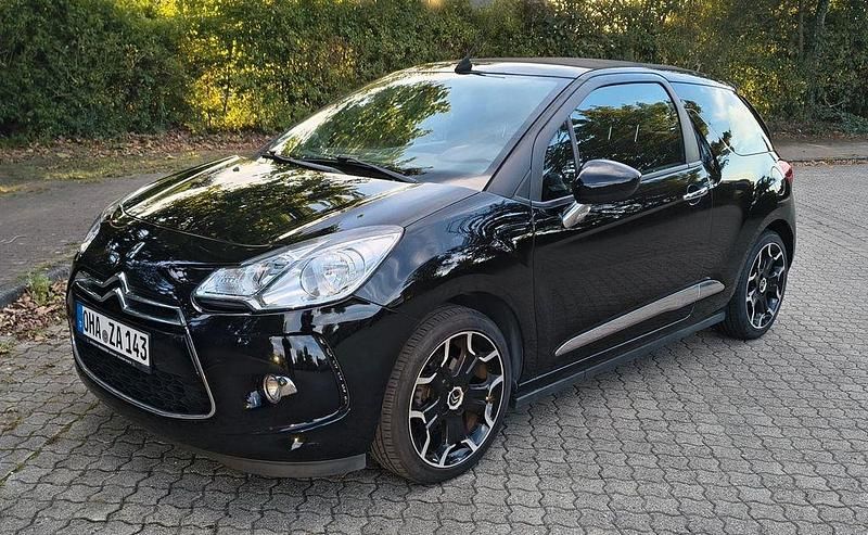 Schwarz Gebraucht 2014 Citroën DS3 Cabriolet So Chic Cabrio | 6.200 € (Guter Preis) - Bild 1/4