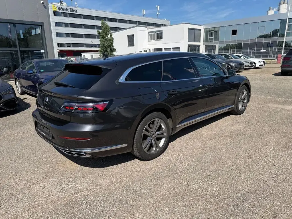 Gebraucht VW Arteon R-line 150 PS (110 kW) 2023 Grau Limousine