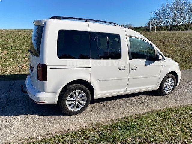 Gebraucht VW Caddy Life 102 PS (75 kW) 2016 Weiß Van / Kleinbus