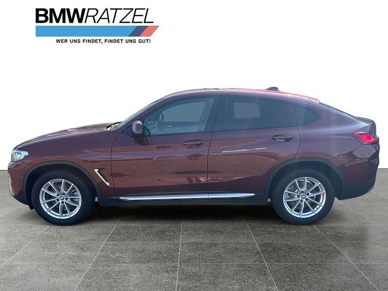 Gebraucht BMW X4 Performance 184 PS (135 kW) 2021 Rot SUV