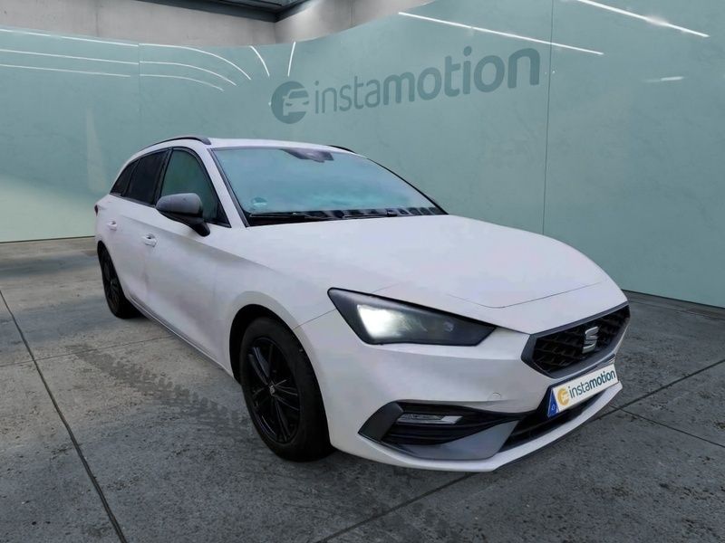 Gebraucht Seat Leon FR 190 PS (139 kW) 2022 Weiß Van / Kleinbus