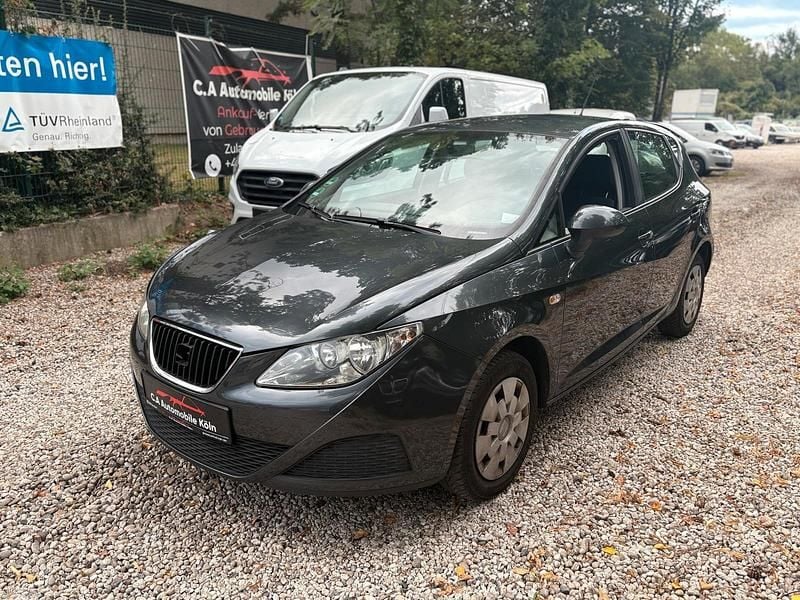 Grau Gebraucht 2009 Seat Ibiza Limousine | 3.290 € (Fairer Preis) - Bild 1/4